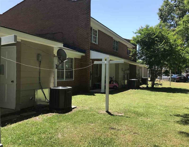 501 N Webb, Selma, NC 27576