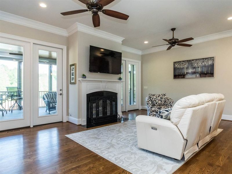 5010 Greyhawk Pl, Apex, NC 27539
