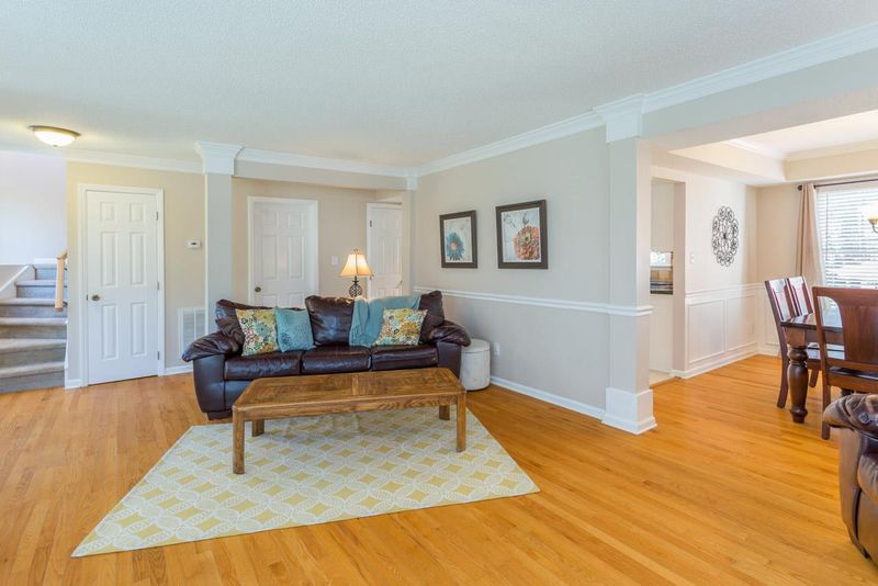 5010 Rolling Meadows Dr, Durham, NC 27703