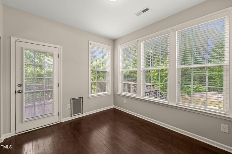 5011 Peachtree Town Ln, Knightdale, NC 27545