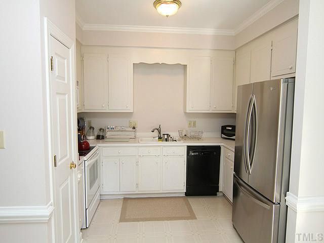 5011 Stephens Ln, Durham, NC 27712