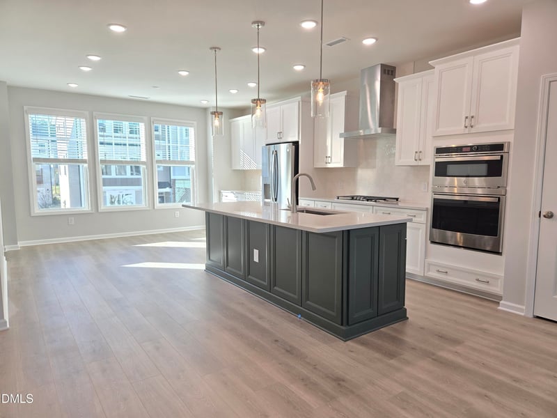 5012 Jowett's Walk Dr #18, Cary, NC 27519