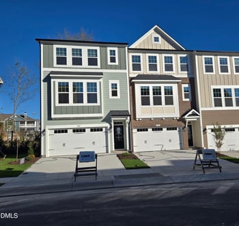 5012 Jowettes Walk Dr #18, Cary, NC 27519