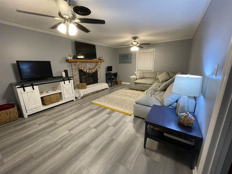 5012 Long Leaf Dr, Durham, NC 27712