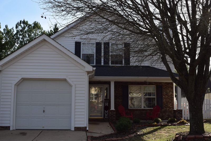 5012 Silhouette Dr, Durham, NC 27713