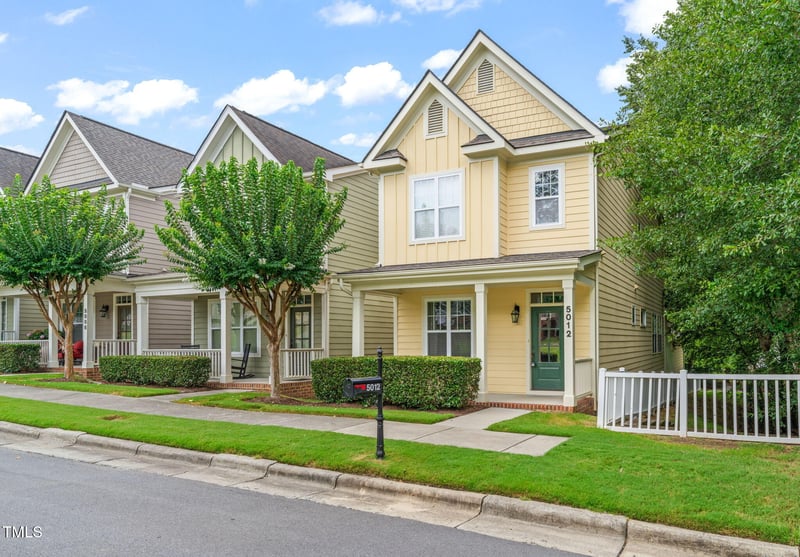 5012 Sunny Creek Ln, Apex, NC 27502