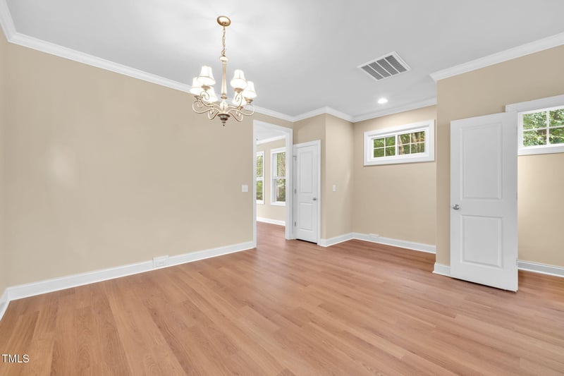 5012 Sunny Creek Ln, Apex, NC 27502
