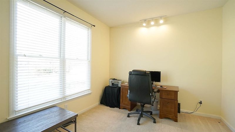 5012 Valley Ridge Dr, Durham, NC 27713