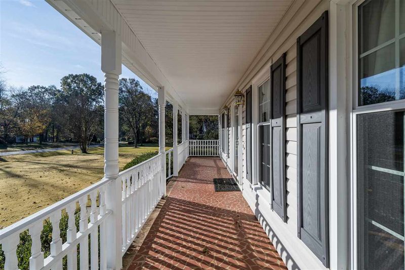 5013 Fielding Dr, Raleigh, NC 27606