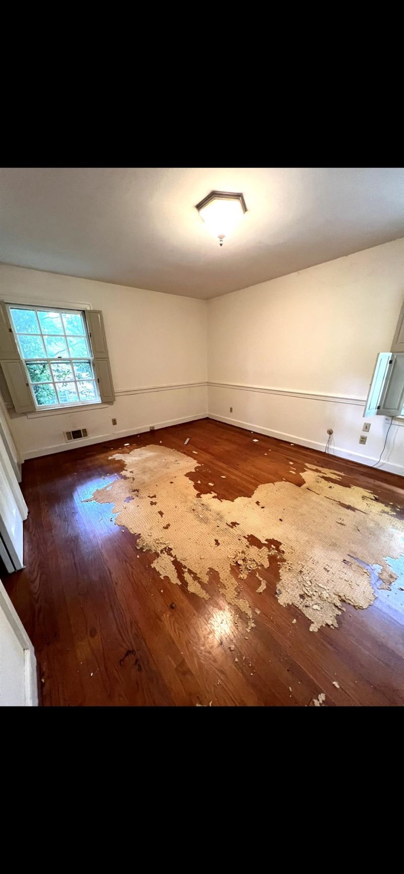 5013 Glen Forest Dr, Raleigh, NC 27612