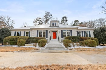 5013 Hanna Ln, Fuquay Varina, NC 27526