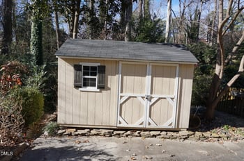 5013 Hollyridge Dr, Raleigh, NC 27612