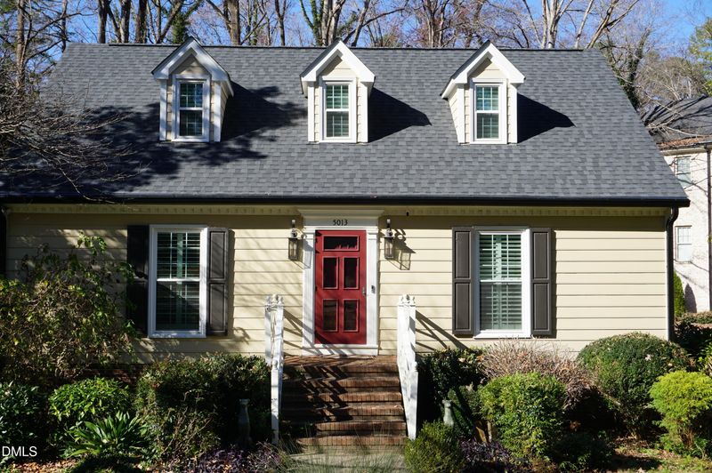 5013 Hollyridge Dr, Raleigh, NC 27612
