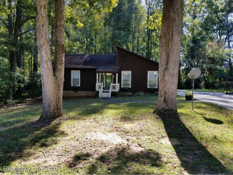 5013 Simpson Dr, Sanford, NC 27330