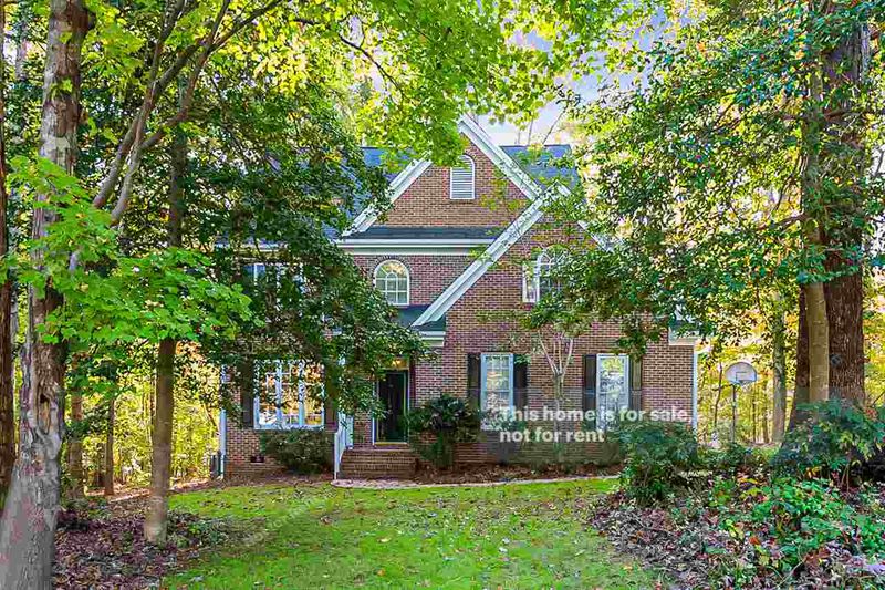 5013 Sunset Walk Ln, Holly Springs, NC 27540
