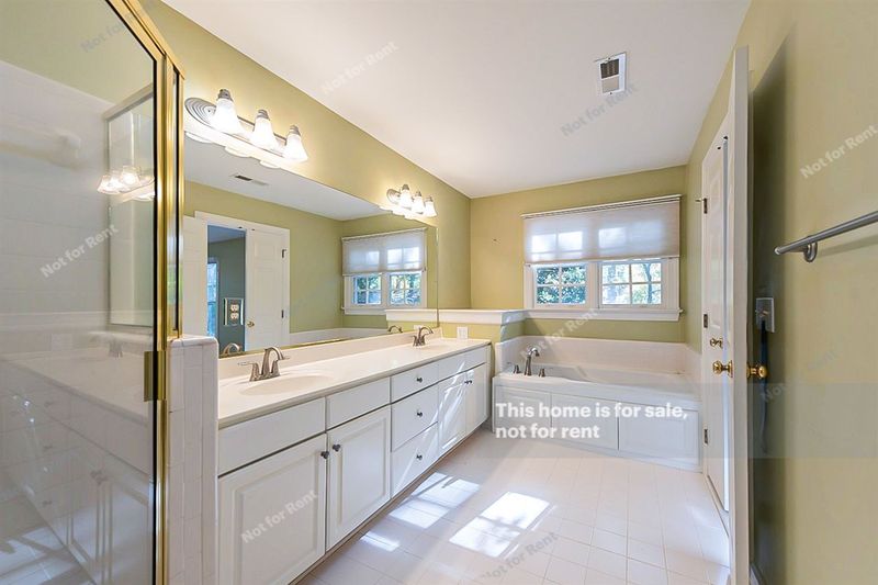 5013 Sunset Walk Ln, Holly Springs, NC 27540