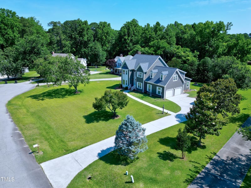 5013 Wheatridge Dr, Fuquay Varina, NC 27526