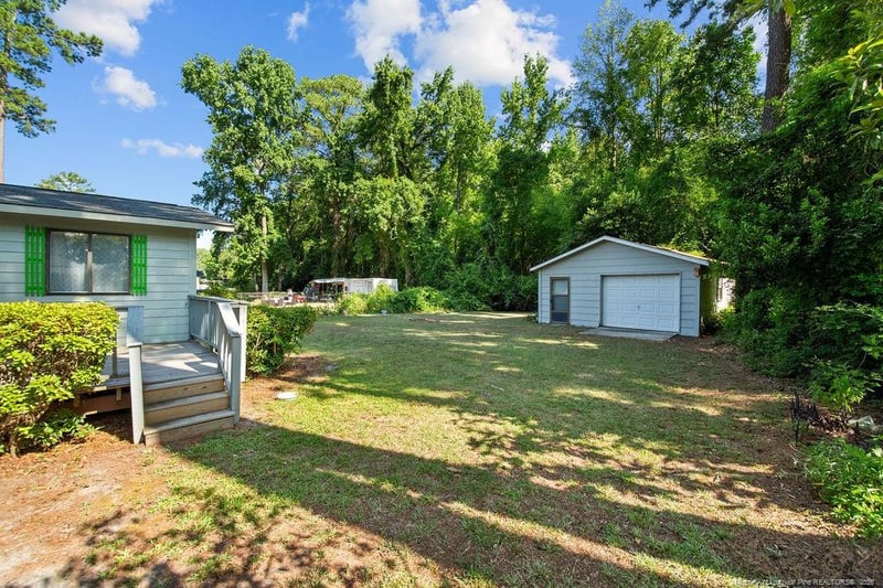 5014 Ashton Rd, Fayetteville, NC 28304