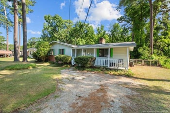 5014 Ashton Rd, Fayetteville, NC 28304