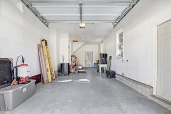 5014 Country Day Dr, Zebulon, NC 27597