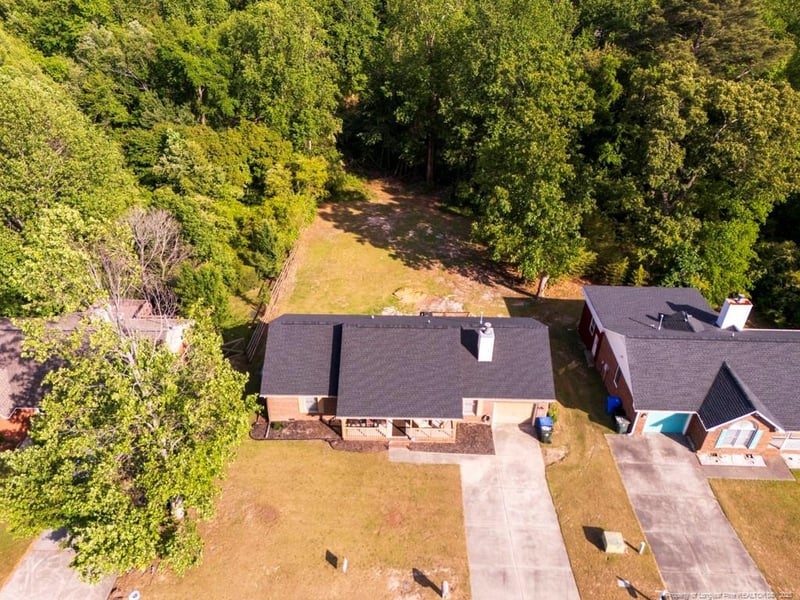 5014 Summer Ridge Rd, Fayetteville, NC 28303