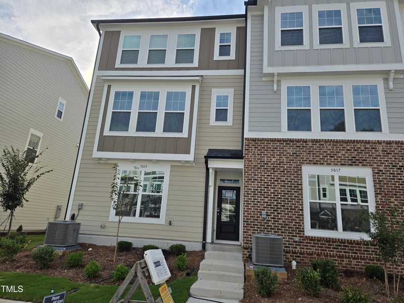 5015 Jowettes Walk Dr #35, Cary, NC 27519