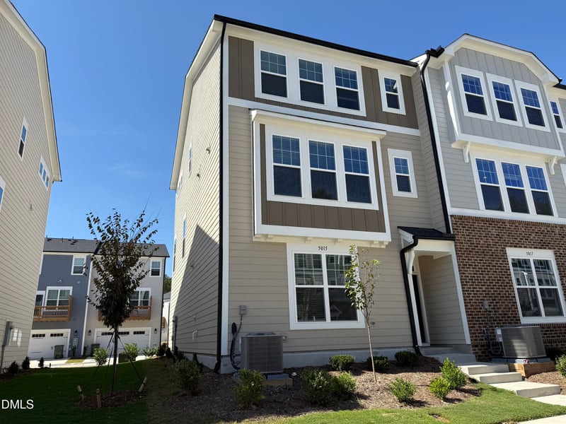 5015 Jowettes Walk Dr #35, Cary, NC 27519