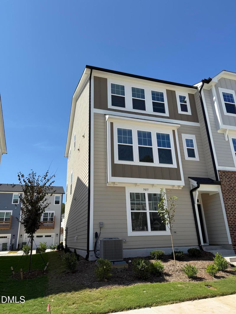 5015 Jowettes Walk Dr #35, Cary, NC 27519