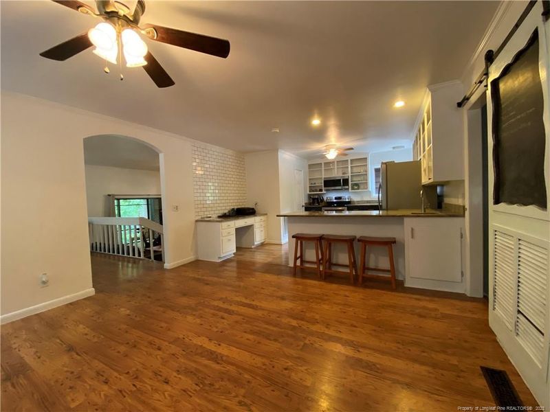 5015 Mockingbird Ln, Sanford, NC 27332