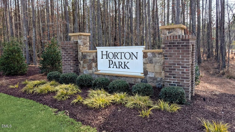 5016 Dezola St, Apex, NC 27539