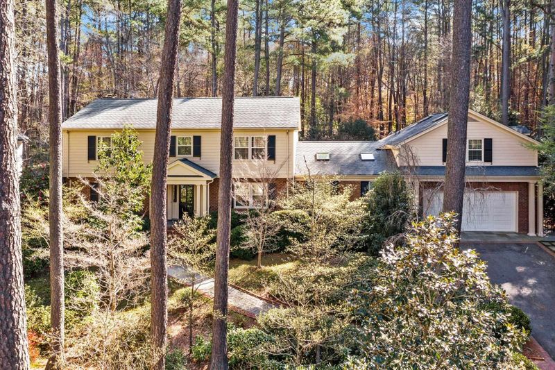 5016 Hermitage Dr, Raleigh, NC 27612
