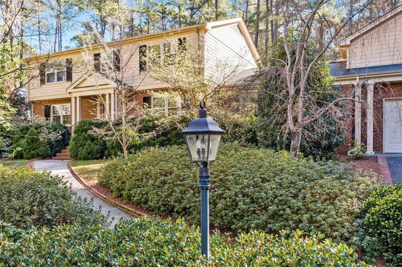 5016 Hermitage Dr, Raleigh, NC 27612
