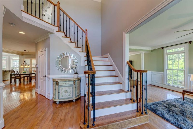 5016 Makefield Ct, Cary, NC 27519