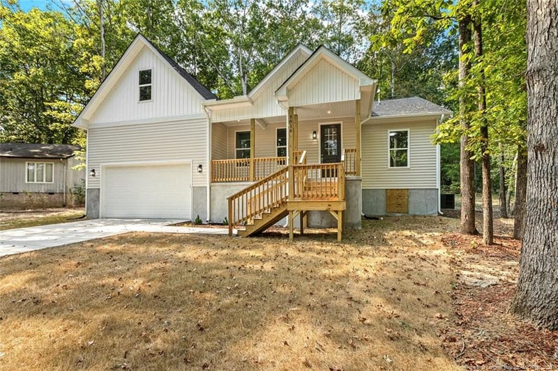 5016 Mockingbird Ln, Sanford, NC 27332