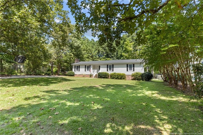 5016 Simpson Dr, Sanford, NC 27330