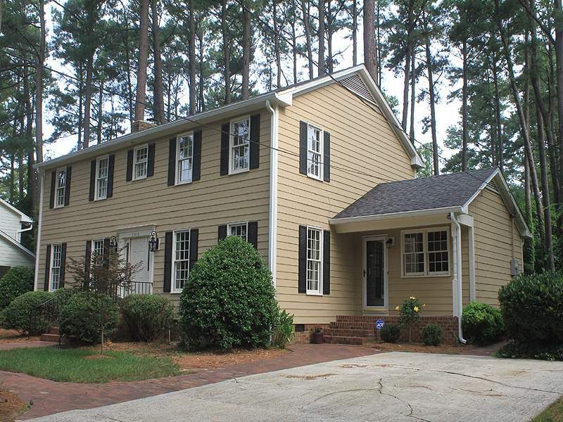 5016 Stonehill St, Raleigh, NC 27609