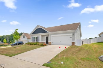 5016 Tyndall Dr, Sanford, NC 27330