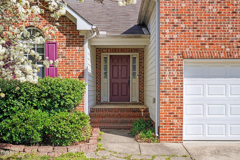 5017 Casland Dr, Raleigh, NC 27604