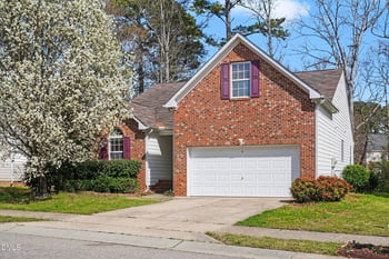 5017 Casland Dr, Raleigh, NC 27604