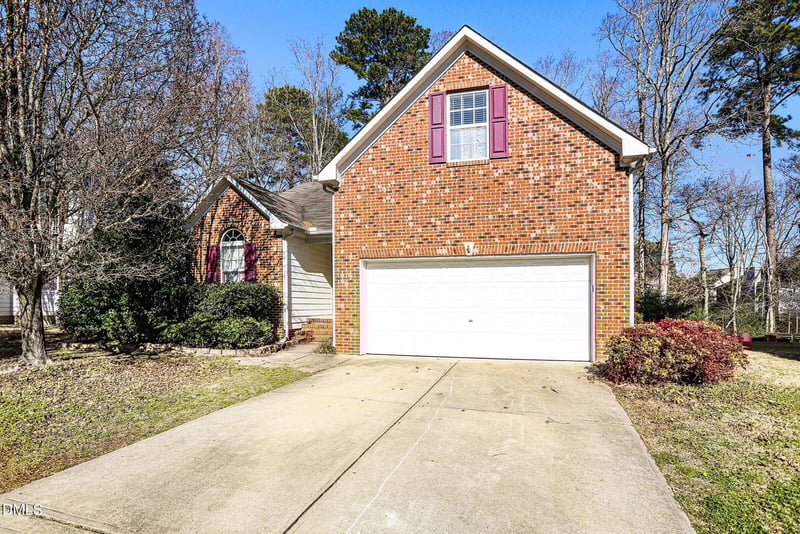 5017 Casland Dr, Raleigh, NC 27604