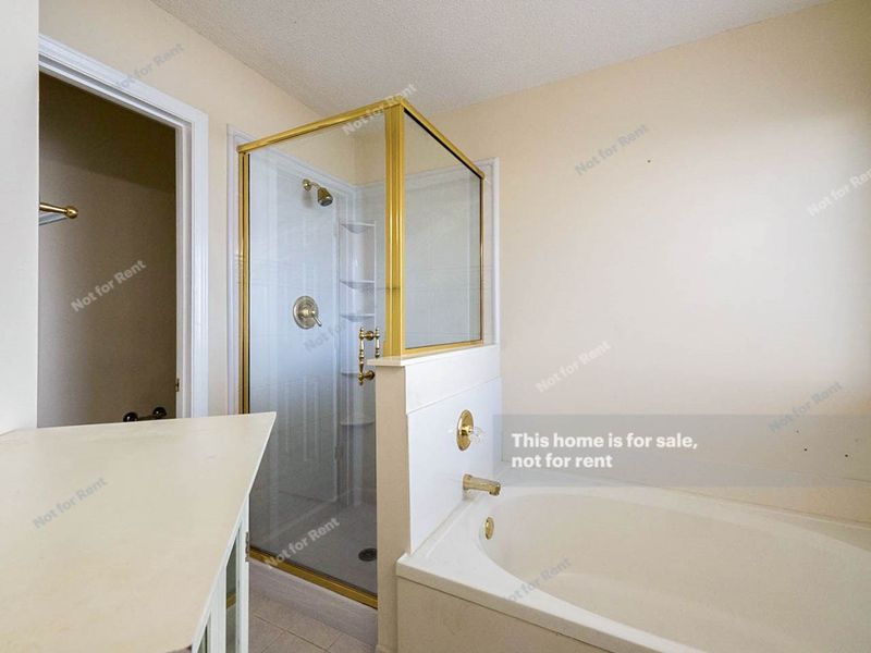 5017 Knightsbridge Way, Raleigh, NC 27604