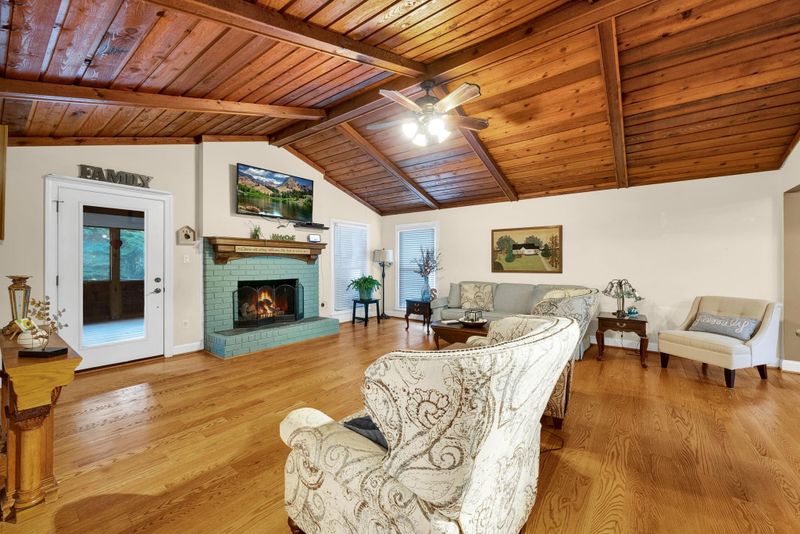 5017 Old Elizabeth Rd, Raleigh, NC 27616
