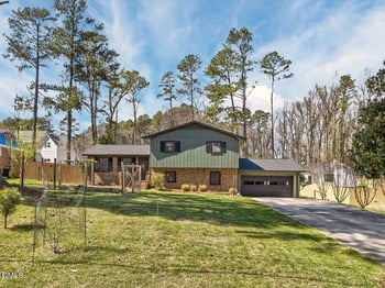 5017 Pine Trail Dr, Durham, NC 27712