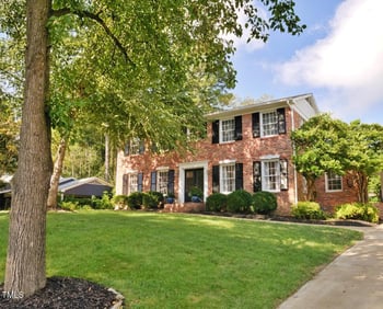 5017 Sandlewood Dr, Raleigh, NC 27609