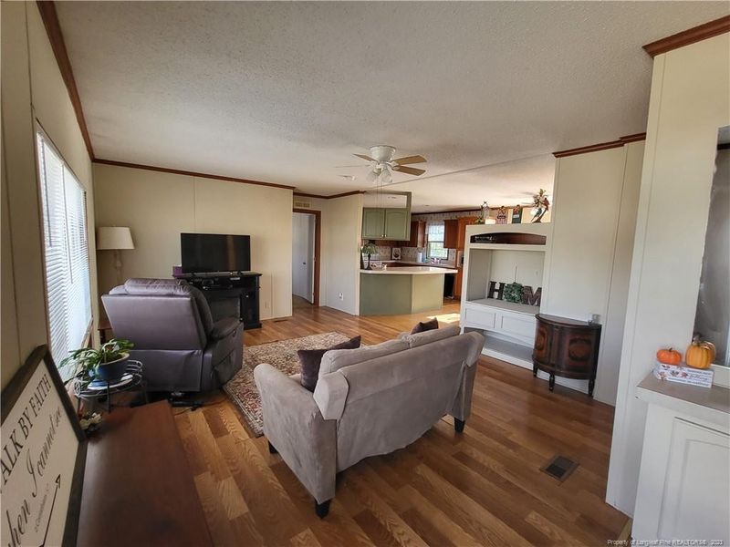 5017 Southmill Dr, Hope Mills, NC 28348