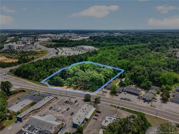 5017 Yadkin Rd, Fayetteville, NC 28303