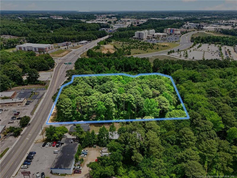 5017 Yadkin Rd, Fayetteville, NC 28303