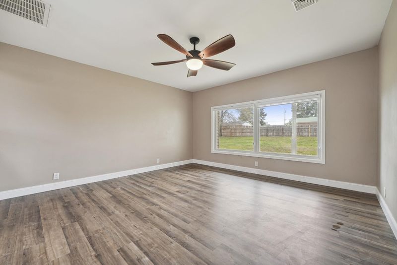 502 W A St, Erwin, NC 28339