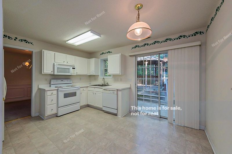 502 Ascott Way, Durham, NC 27713