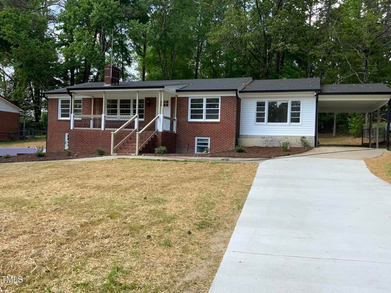 502 Burton St, Fuquay Varina, NC 27526